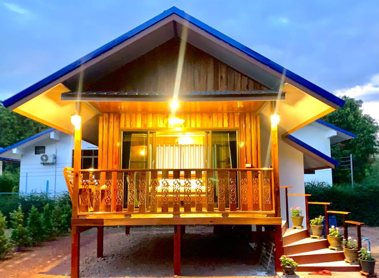 Koh Jum Paradise Resort Bagian luar foto