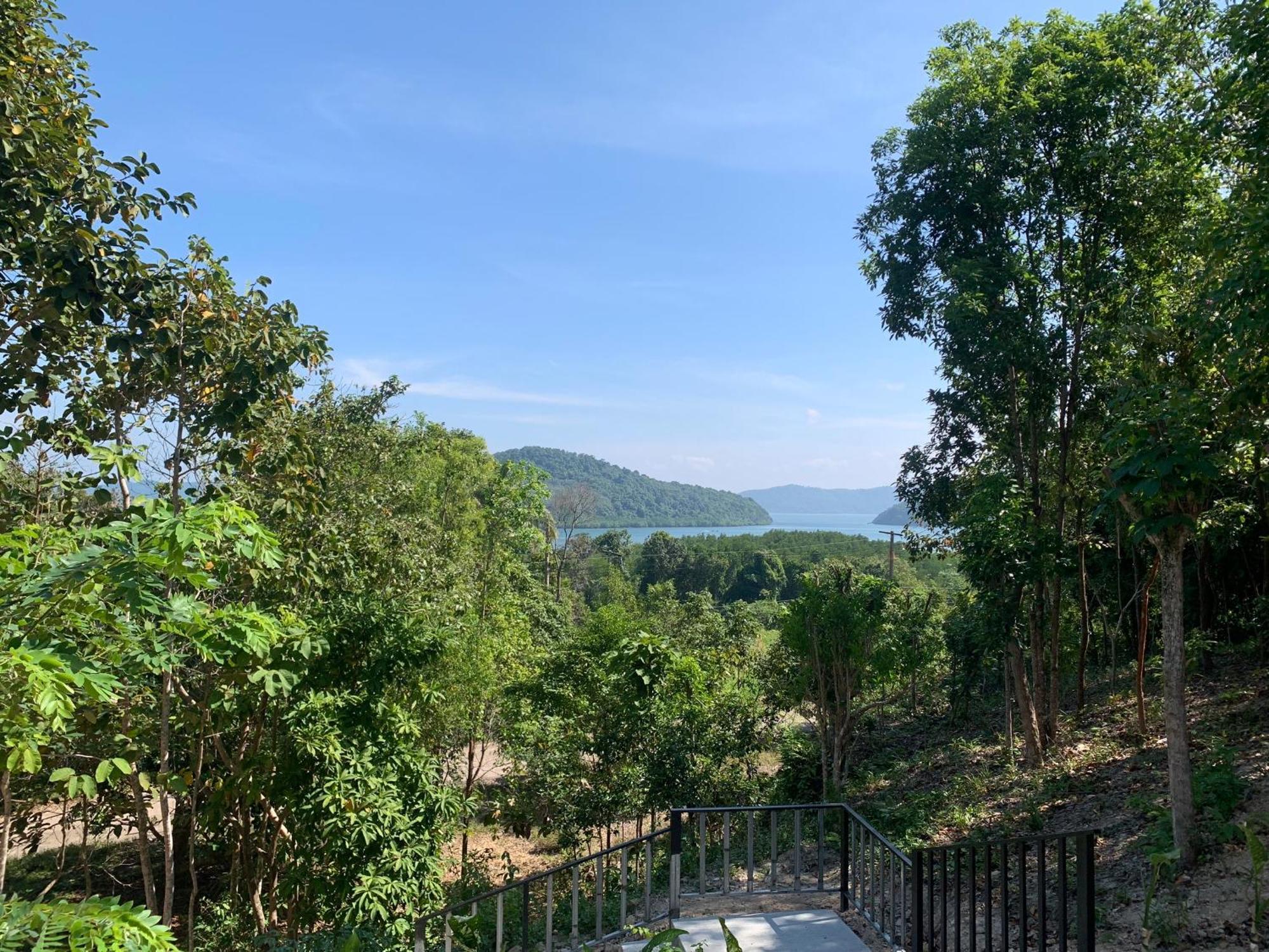 Koh Jum Paradise Resort Bagian luar foto